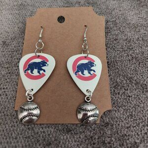 Women's CHICAGO CUBS GUITAR PICK EARRINGS